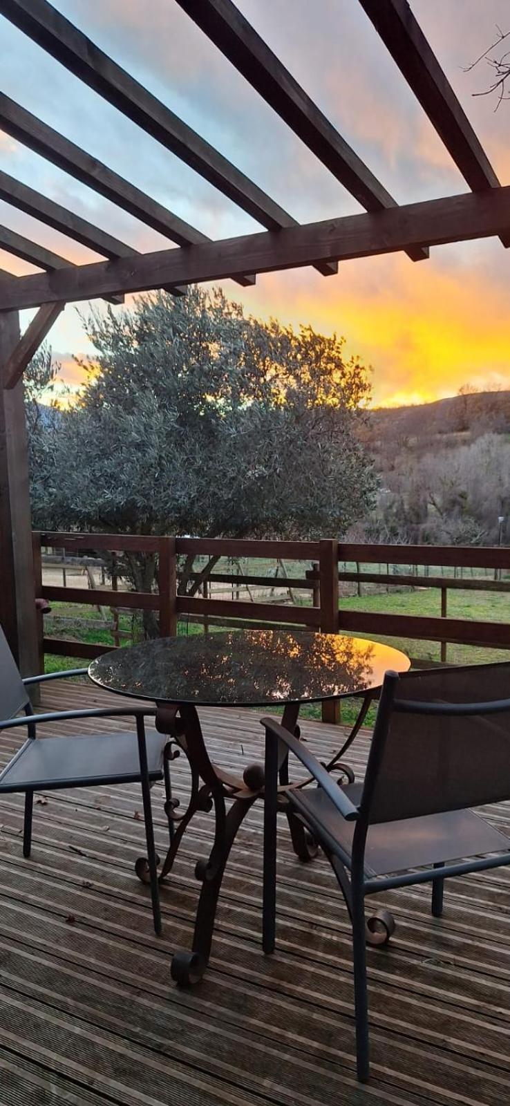 Chambre D'Hotes Le Petit Ranch Los Masos Kültér fotó